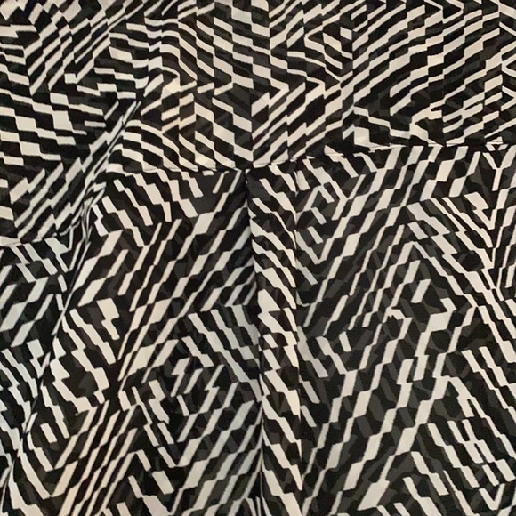 Chico’s ladies blouse size 2 - Picture 8 of 8